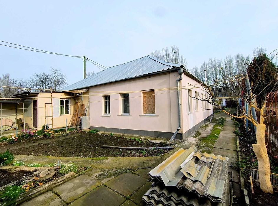 Дім 122 м2 центр 1 Слобідська Ковальська 6,3 сотки газ санвузли гараж