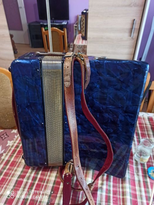 Akordeon Barcarole 80B