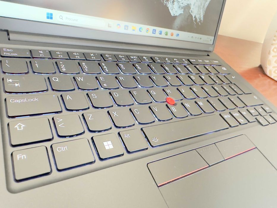 Lenovo ThinkPad E14 Gen5-i7 1355U/24GB RAM/512GB SSD/Warranty until Apr 202764284458957442121