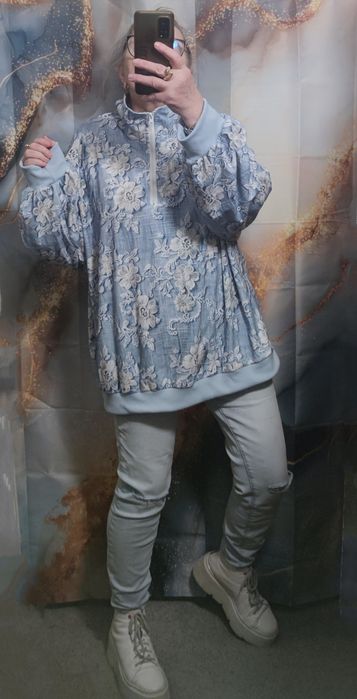 Bluza kwiaty błękitna