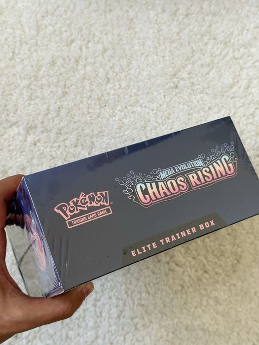 Pokémon TCG - Chaos Rising Elite Trainer Box ETB