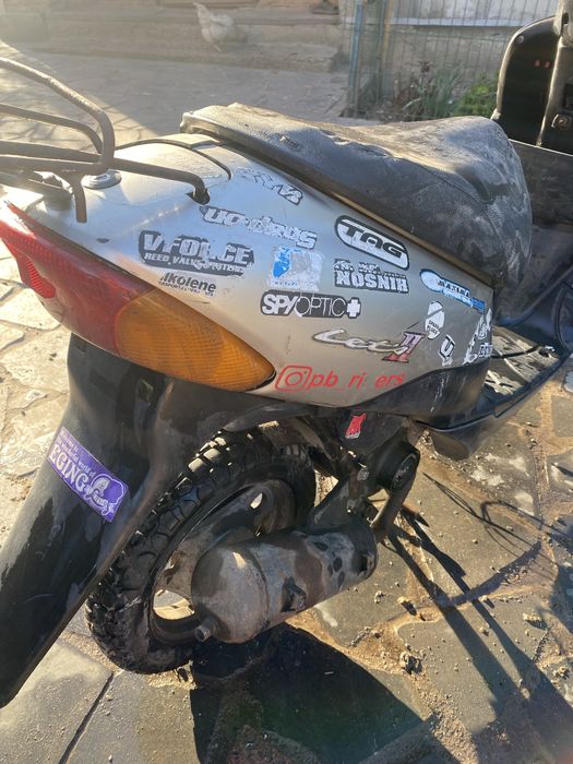 Продам скутер Suzuki Lets 2