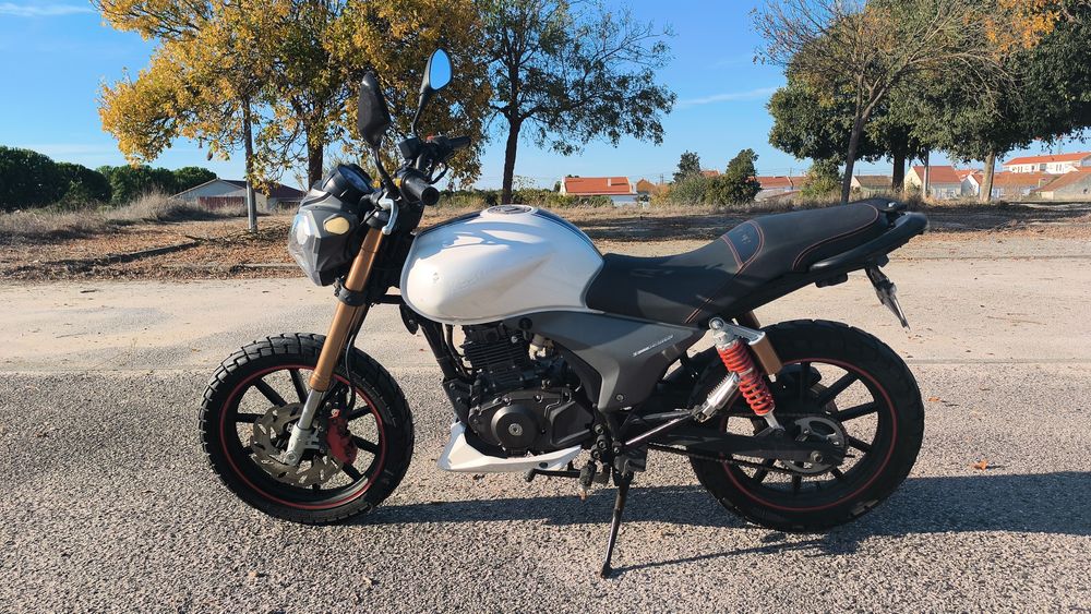 Motociclo 125 CC Keeway