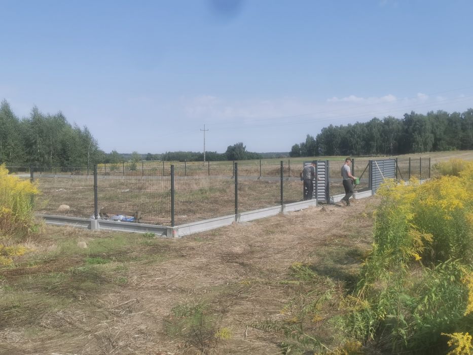 Montaż ogrodzeń panelowych betonowych bram furtek kompleksowo