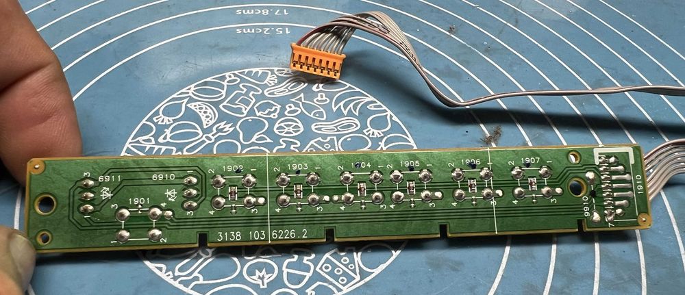 Монітор Philips 190c6 model 190c6fs/00 розборка