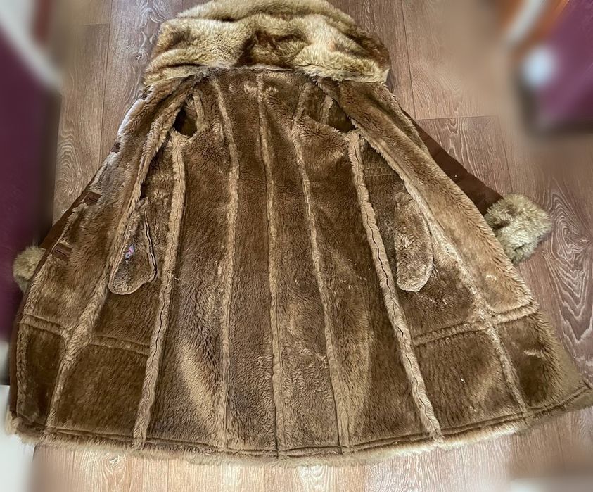 Дублянка зимова жіноча капюшон хутро тепла дублянка М