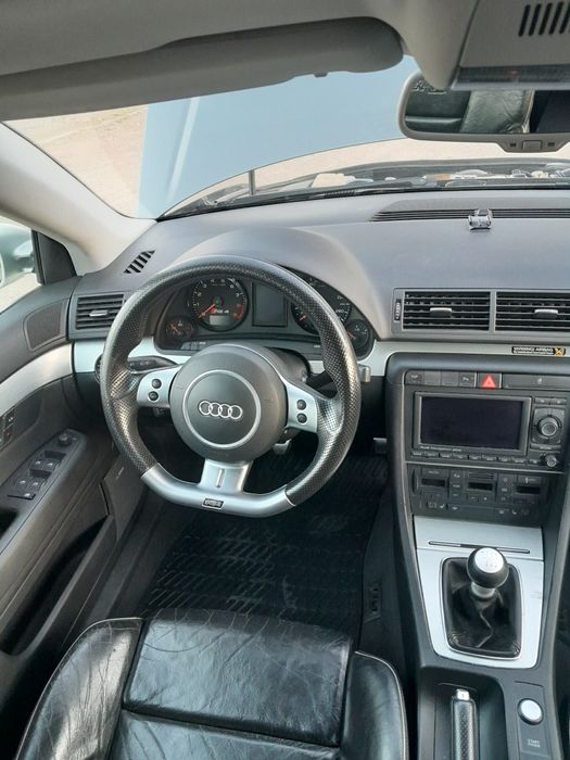 AUDI RS4 B7 4.2 FSI 420KM 2006r Sedan