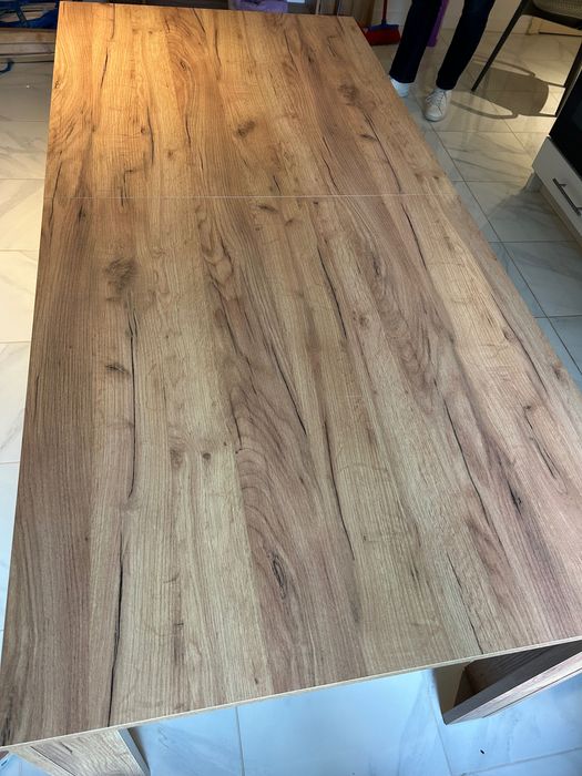 Mesa de jantar grande