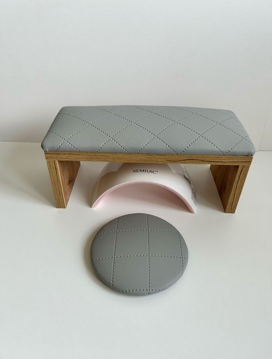 Podpórka do manicure paznokci pod dłoń. Komplet szary pikowany