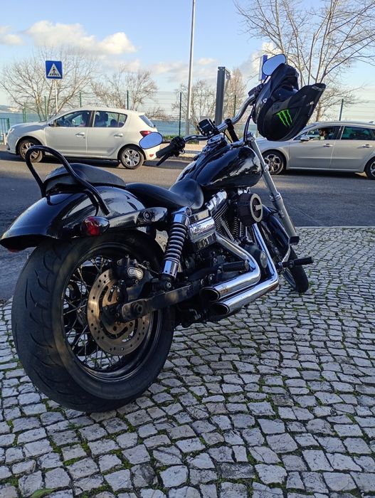 Harley-Davidson Dyna Wide Glide 2013 único em PT