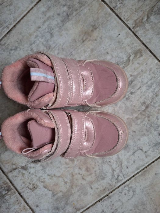 Buty dziewczęce zimowe rozm. 24
