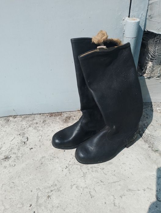 Продам чоботи офіцерскі  нові СССР  з. Планшетом бу