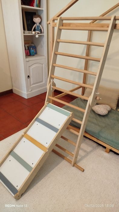 Triângulo de Pikler \ Montessori