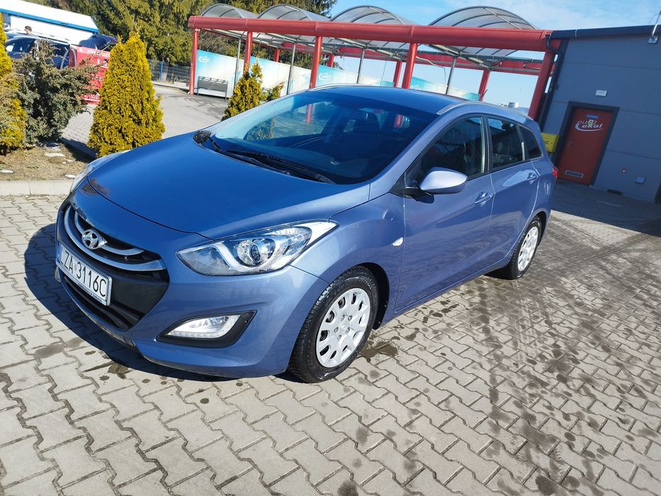 Hyundai i30 1.6 crdi 6 skrzynia lift ekonomiczny