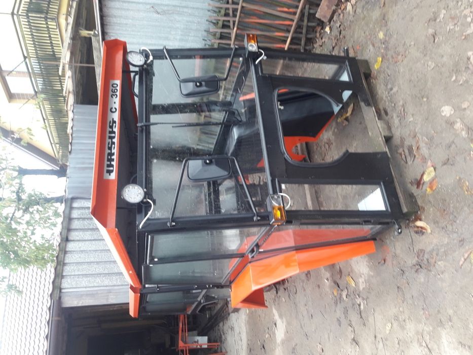 Kabina Ursus C-330 C-360