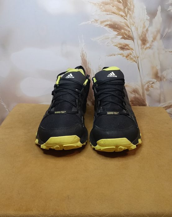 Trekkingi adidas, rozmiar 37⅓.