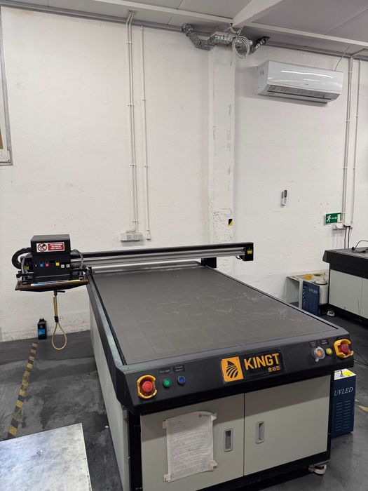 Drukarka UV LED - Flatbed 100 x 160 CMYK + 2W