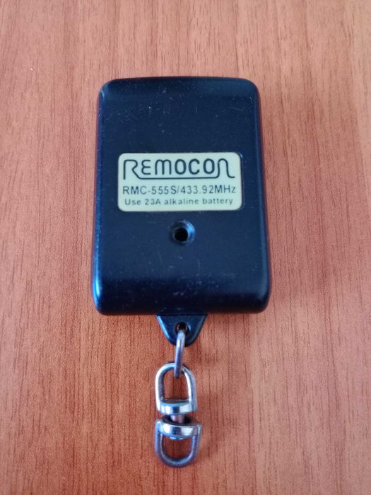 Remote Control Command 555S (434 MHz)64752114140675121