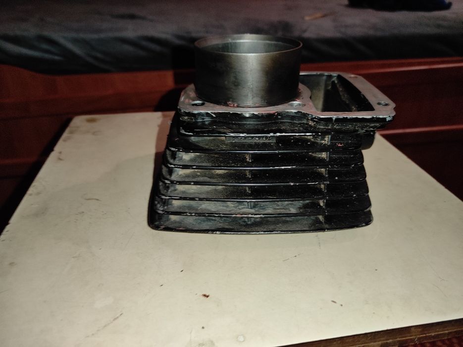 Продам головку до мотоцикла 200 кубіків