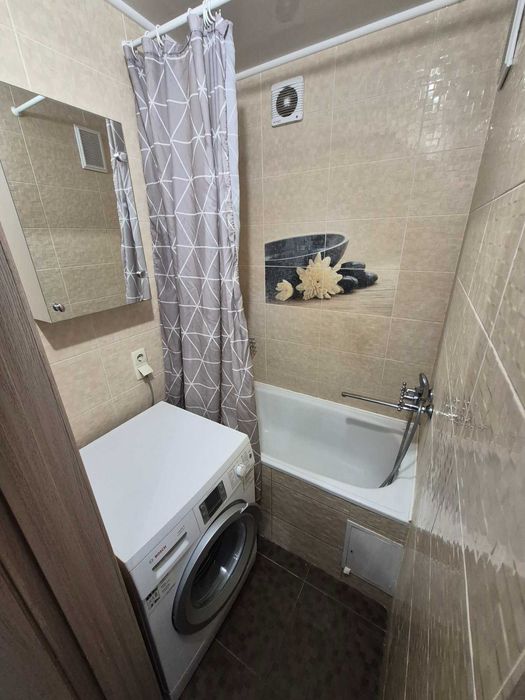 Продам 3-х кім квартиру 62м2 з інд.опаленням, ремонт, меблі, техніка.
