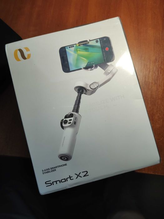 Триосьовий стабілізатор AOCHUAN SMART X2 з висувним штативом!!!