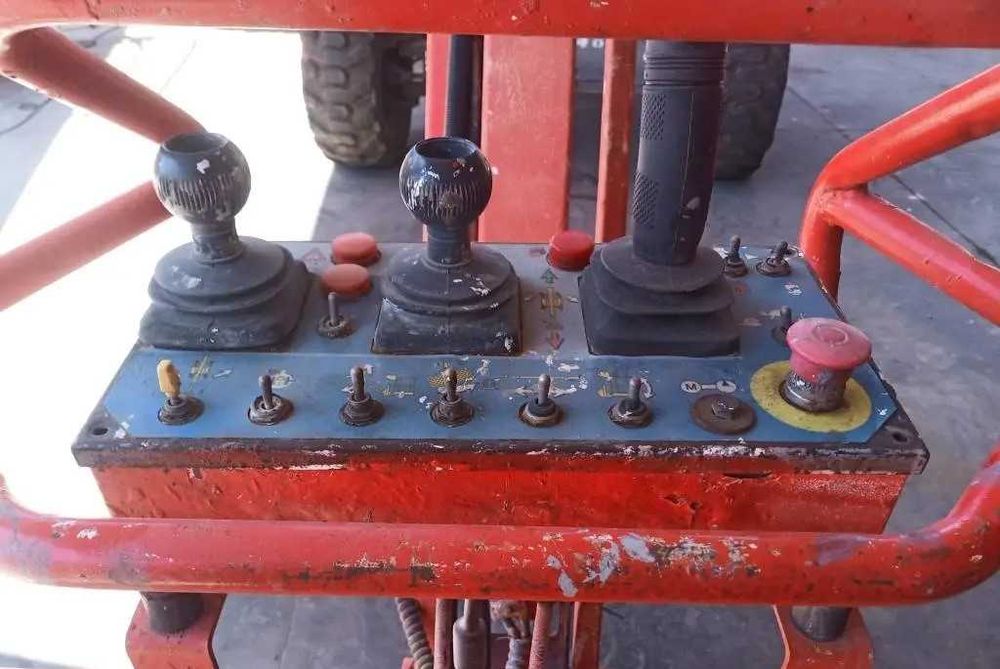 Підйомник колінчястий Haulotte HA 20PX