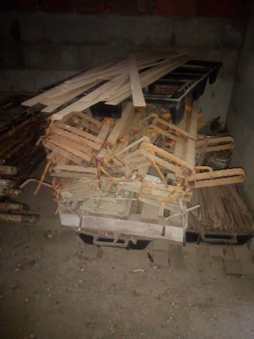 Vário material de construção