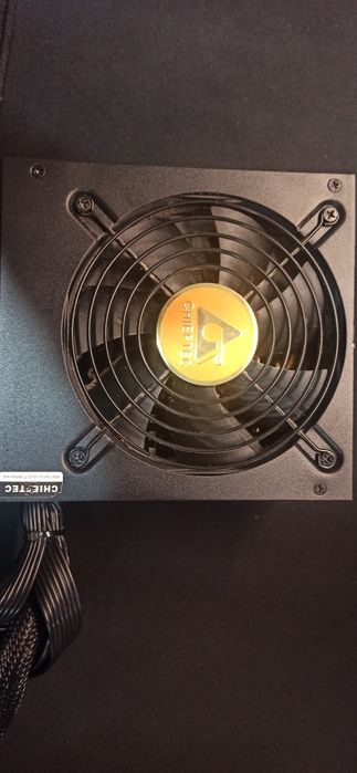 Блок живлення chiftec proton 600w