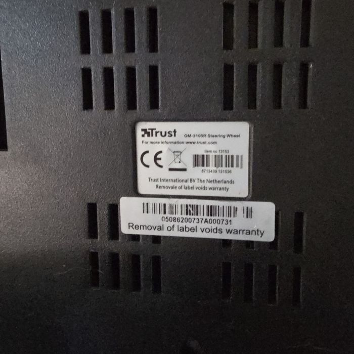 Ігрове кермо Trust Predator з педалями (б/у)