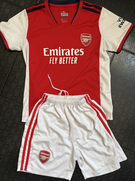 Б/у футбольні речі