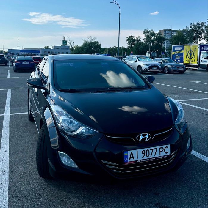 Hyundai Elantra MD 2012 1.8 AT газ/бензин, офіційна, без вкладень