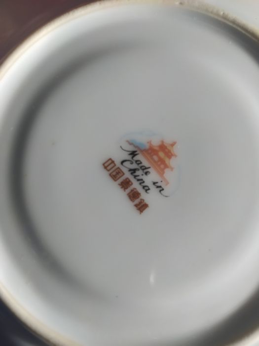 Чайний сервіз на 12 персон