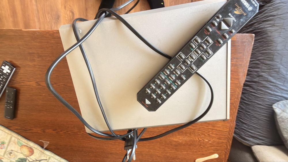Wieza Yamaha RX E 200 /SDX E 200
