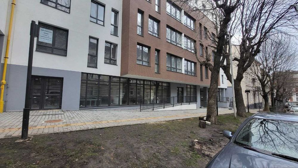 Оренда комерційного приміщення у новобудові по вул О.Степанівни 8