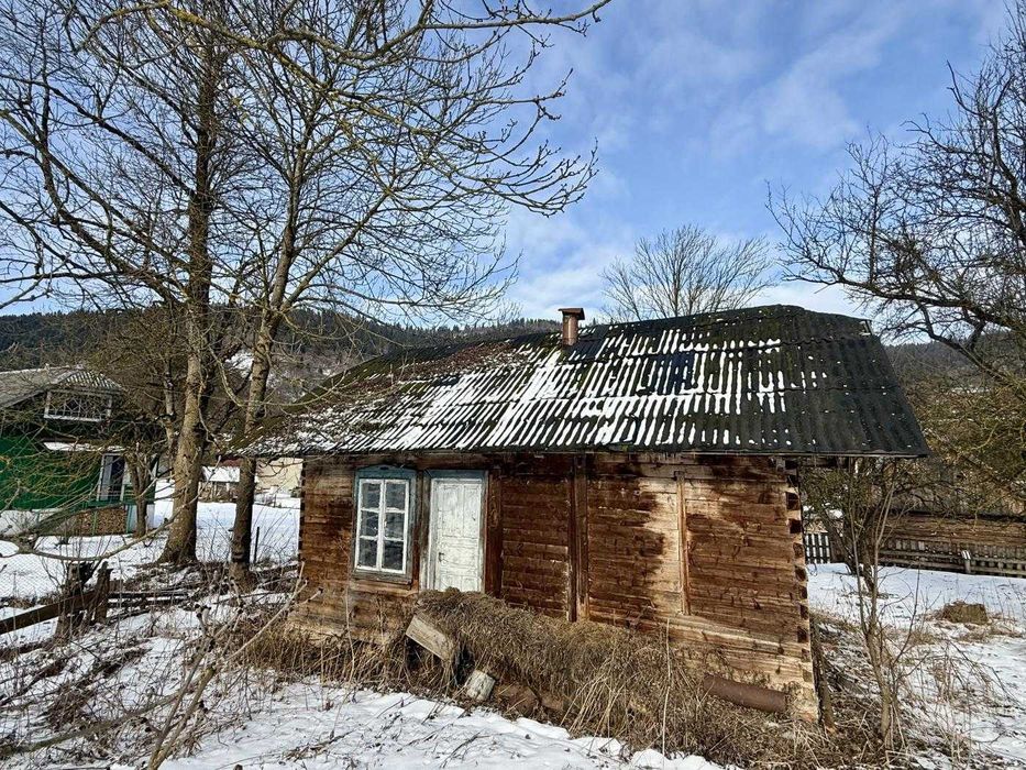 ділянка з будинком заведене світло поряд річка Головецько Тухля