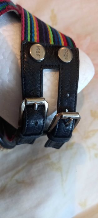 Sandálias de tiras coloridas - 36 - PROF