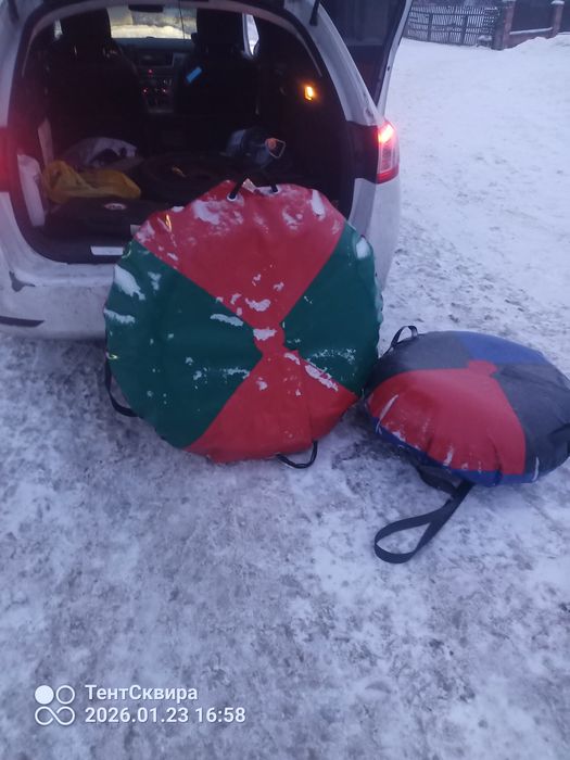 Тюбинг, плюшка,тюбінг, ватрушка