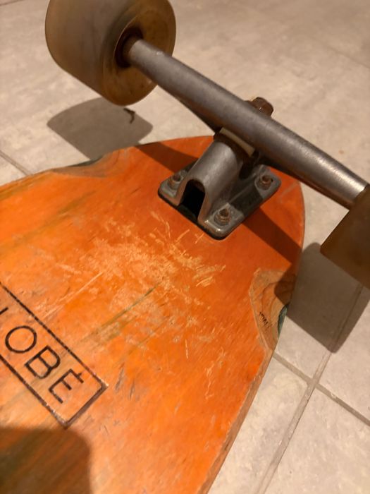 longboard globo usado mas otimo