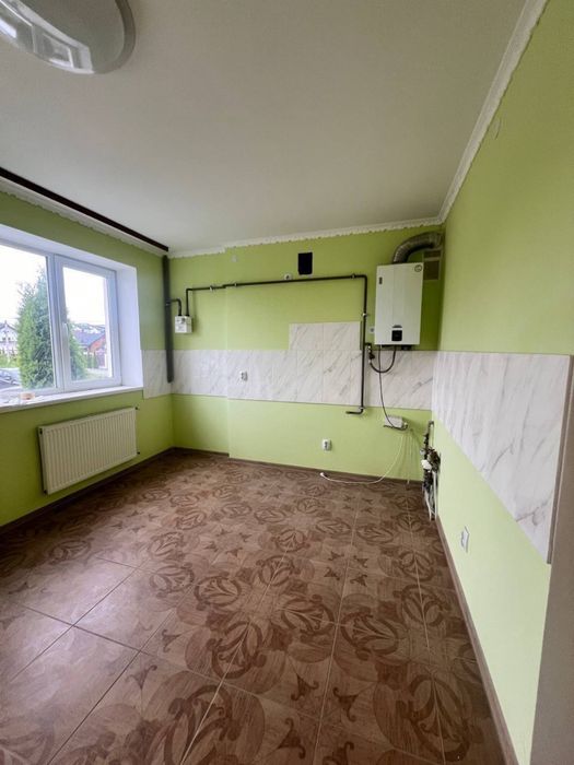 Продаж 2 кімн квартири з підвалом