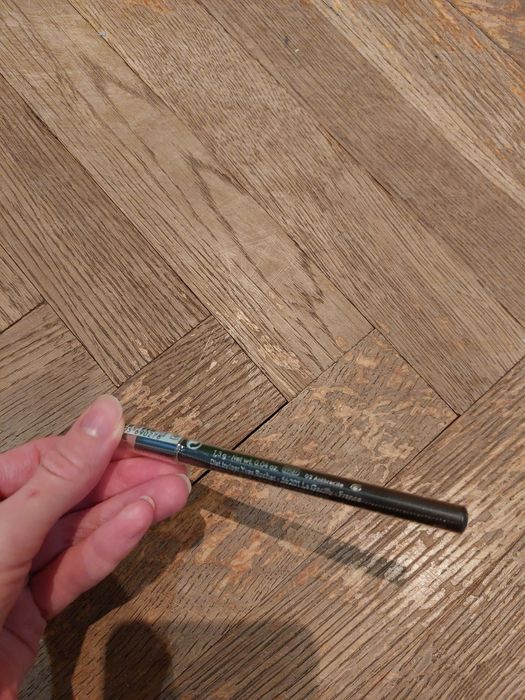 Ołowek do oczu brazowy Yves Rocher