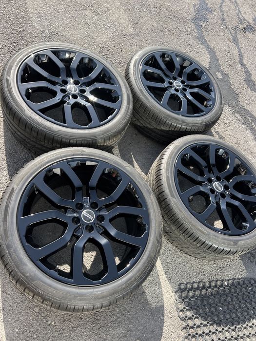 Оригінальні диски Range Rover vogue r22 з  шинами 275/40
