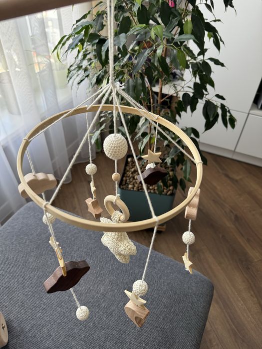 Мобіль на дитяче ліжечко