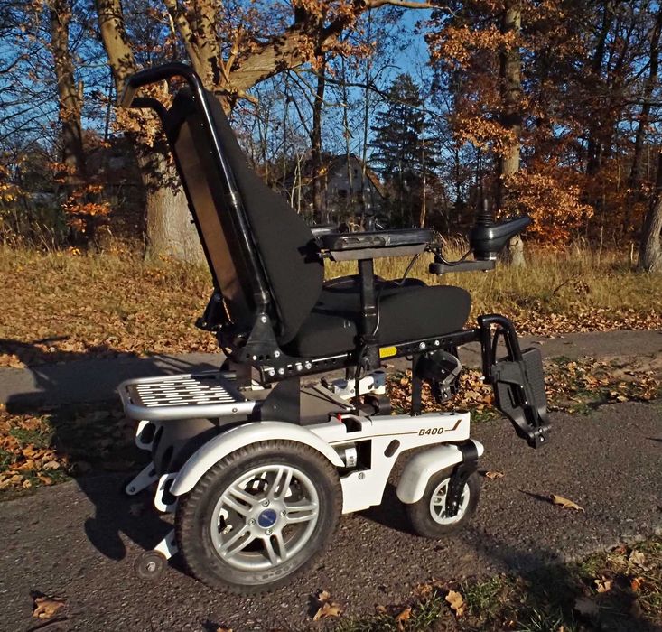 Wózek inwalidzki elektryczny Ottobock B400. Duży zasięg.