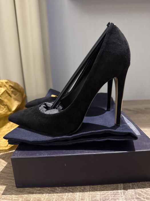 Le silla шпильки туфлі