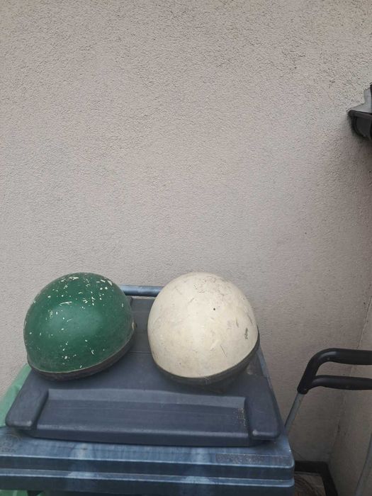 Kaski motorowe z prlu