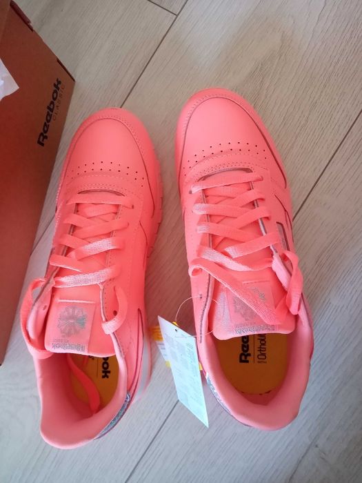 Reebok buty damskie nowe, neonowy kolor