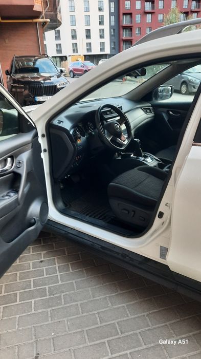 Nissan Rogue hybrid