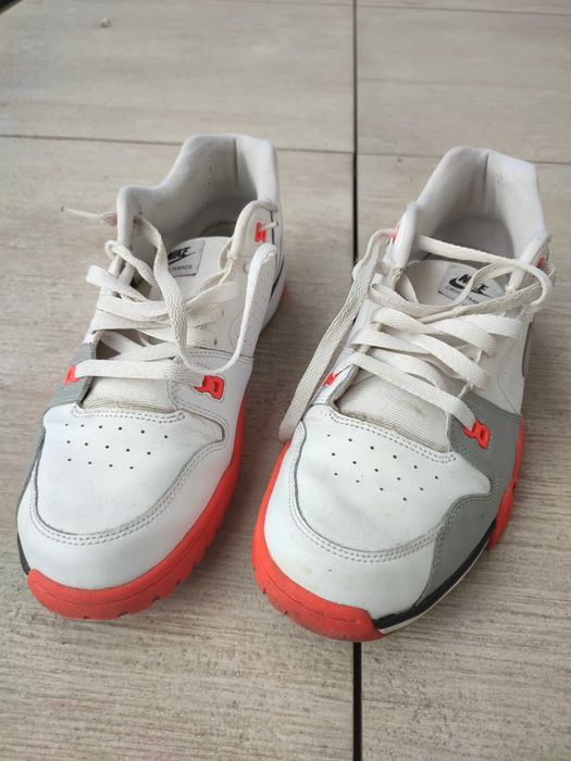 Buty NIKE Cross Trainer Low Białe