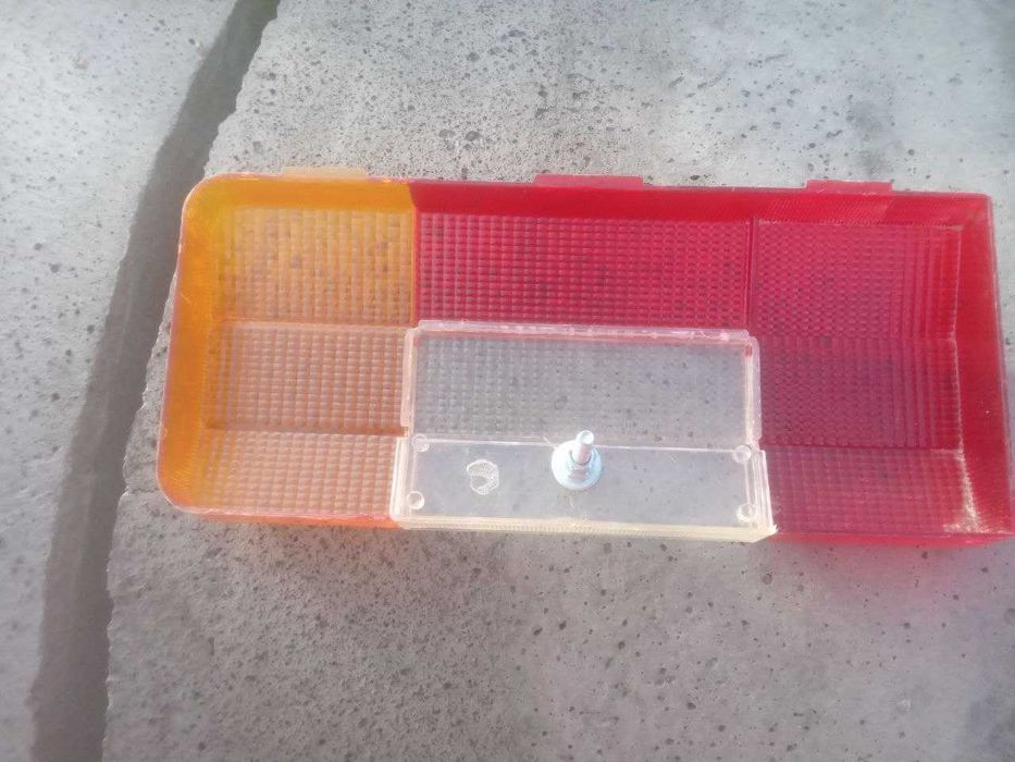 Скло заднього ліхтаря від Жигуля