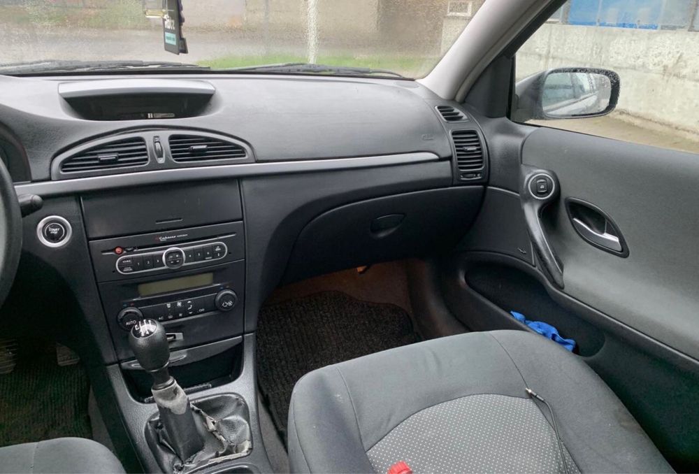 Разборка Лагуна 1.9DCI рестайлинг капот ступицы торпеда климат двери